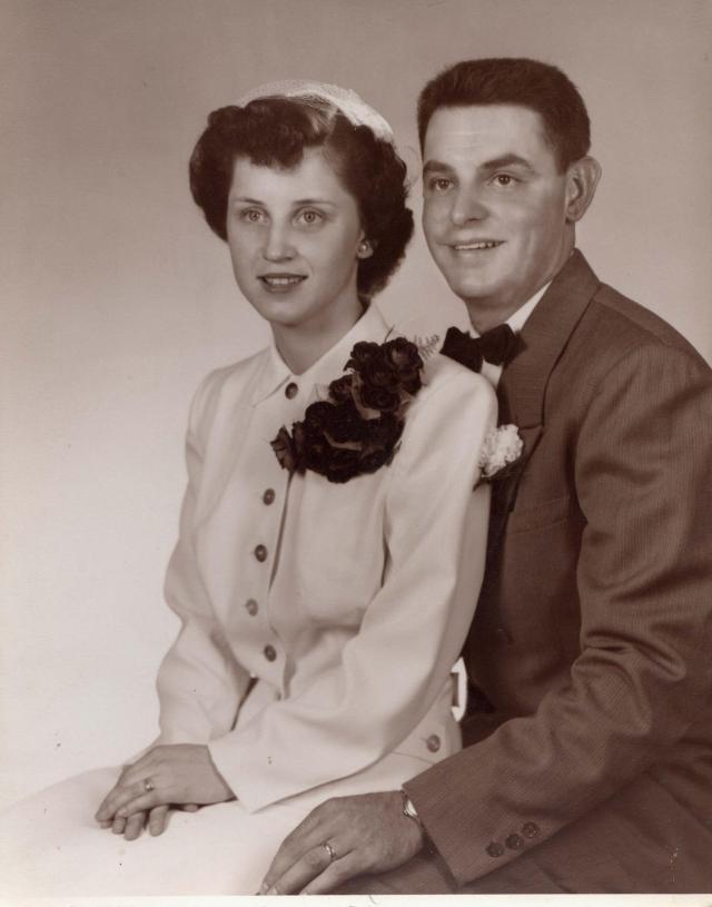 178333_4191110185510_209135345_o